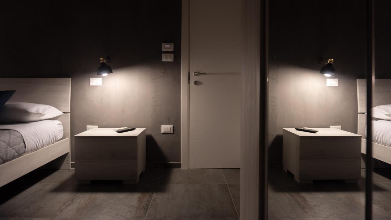 4 Balconi Rooms-elements * Lecce