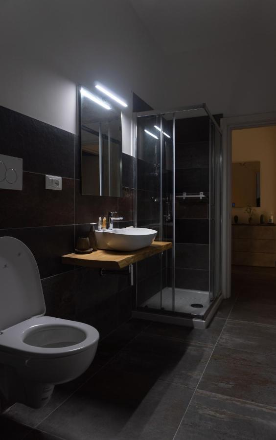 4 Balconi Rooms-elements