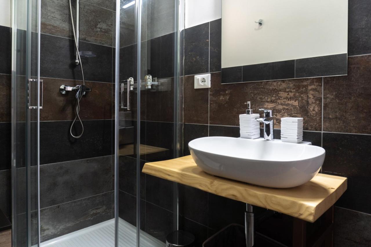 4 Balconi Rooms-elements * Lecce