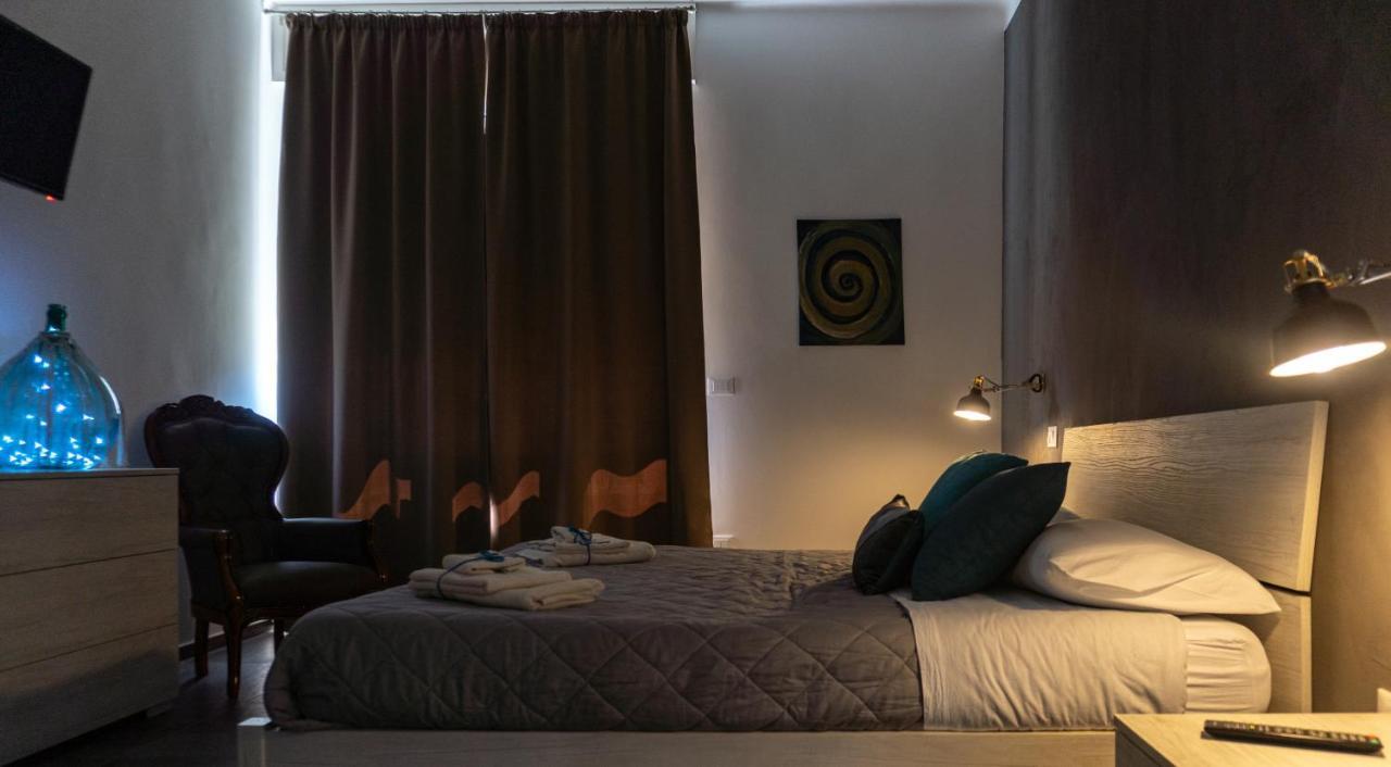 Bed & Breakfast 4 Balconi Rooms-elements Lecce